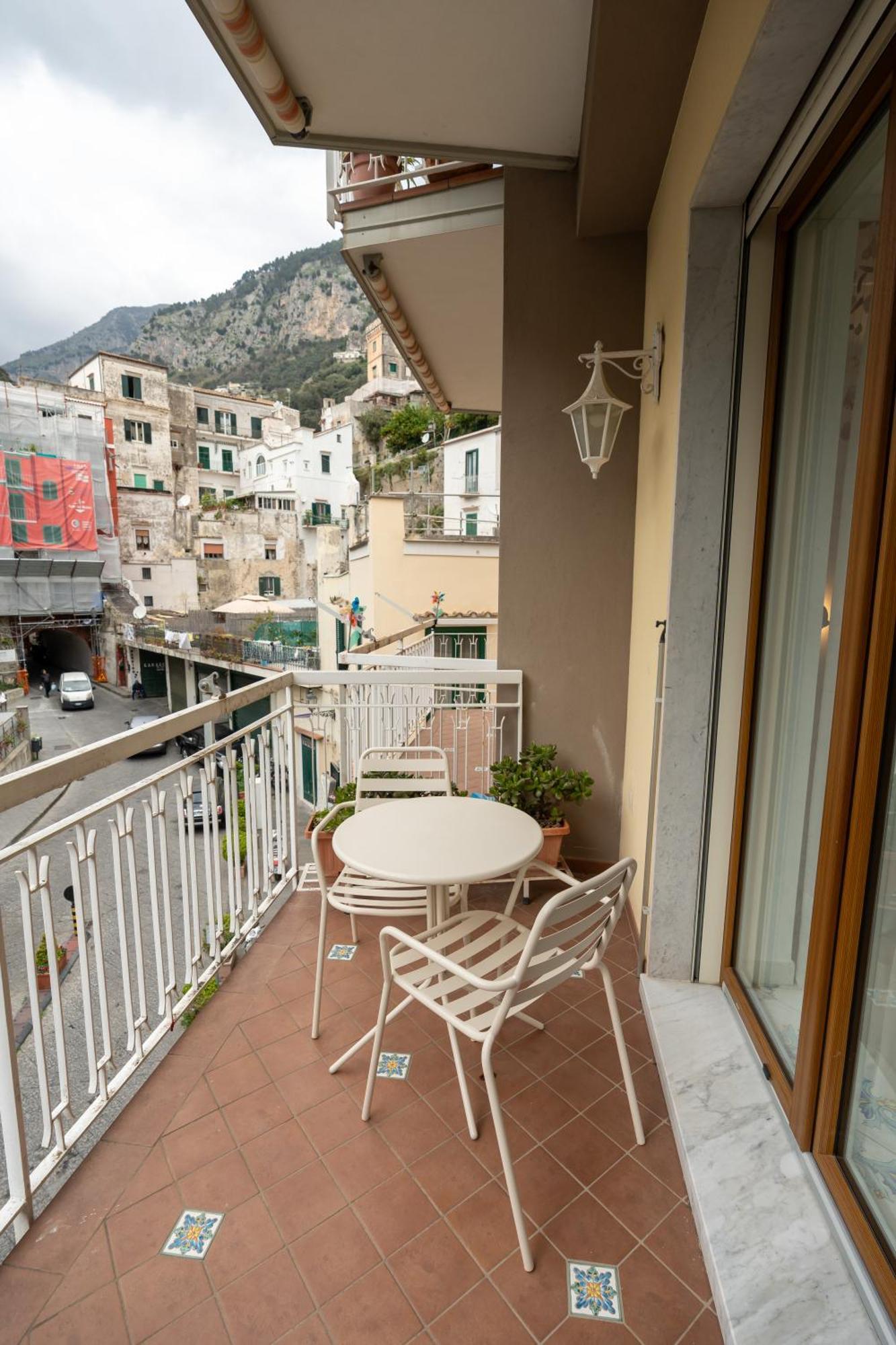 Casa Murice Amalfi Exterior foto